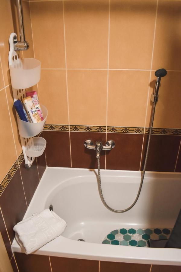 Apartment Orchid 021 Нови Сад Екстериор снимка