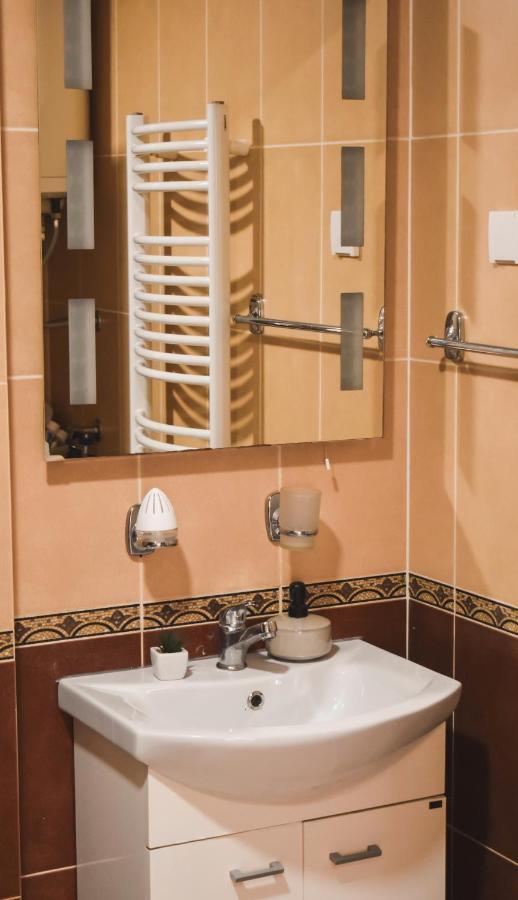 Apartment Orchid 021 Нови Сад Екстериор снимка