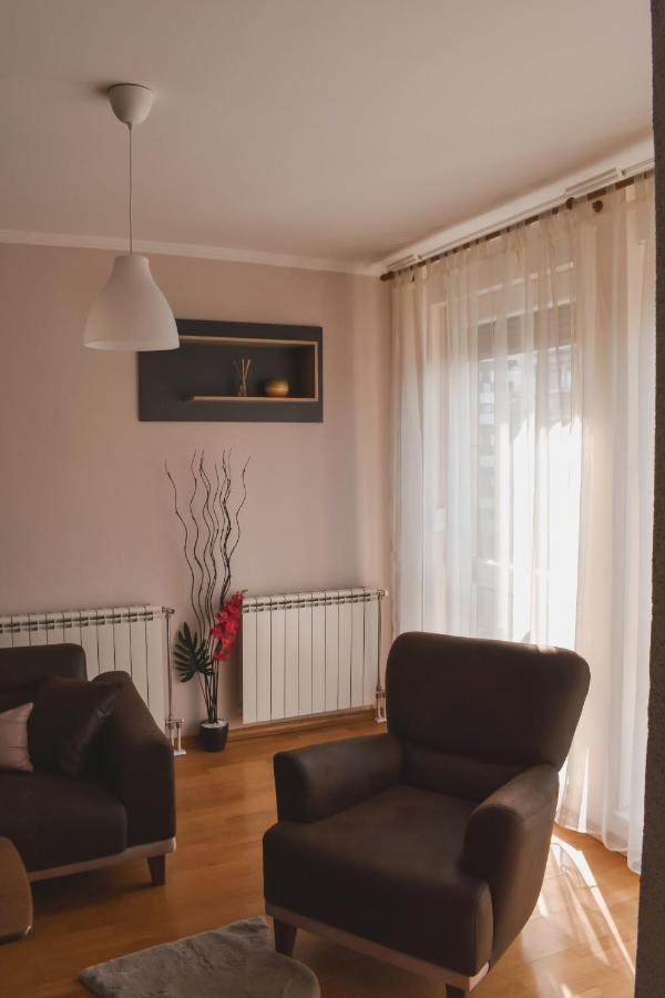 Apartment Orchid 021 Нови Сад Екстериор снимка
