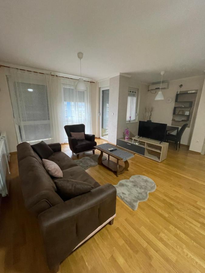 Apartment Orchid 021 Нови Сад Екстериор снимка