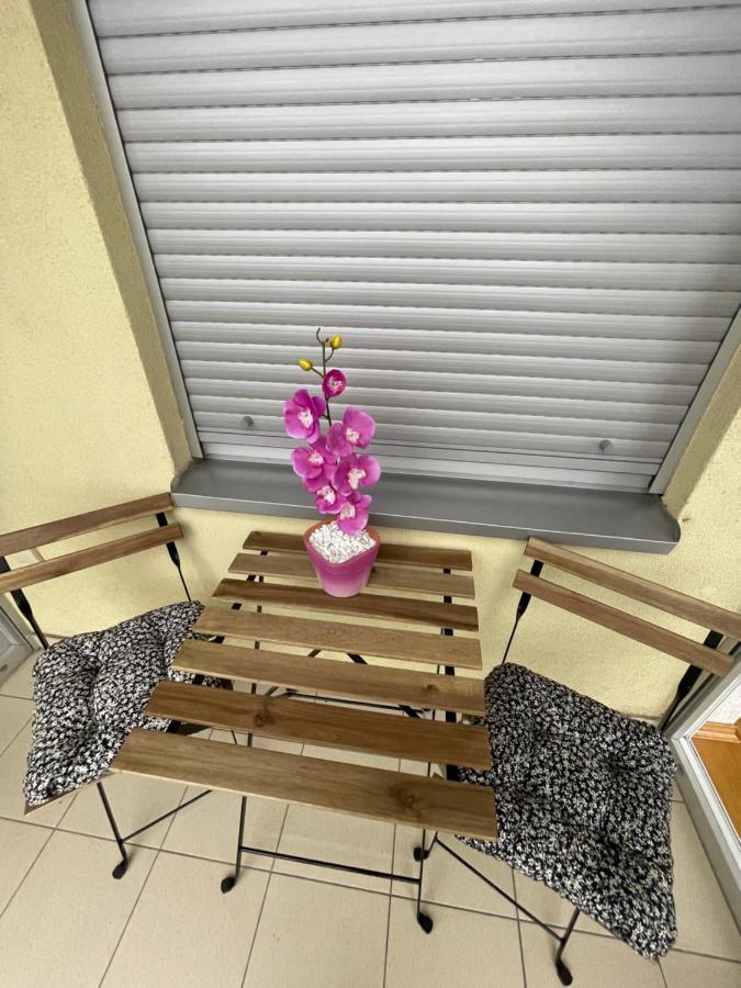 Apartment Orchid 021 Нови Сад Екстериор снимка