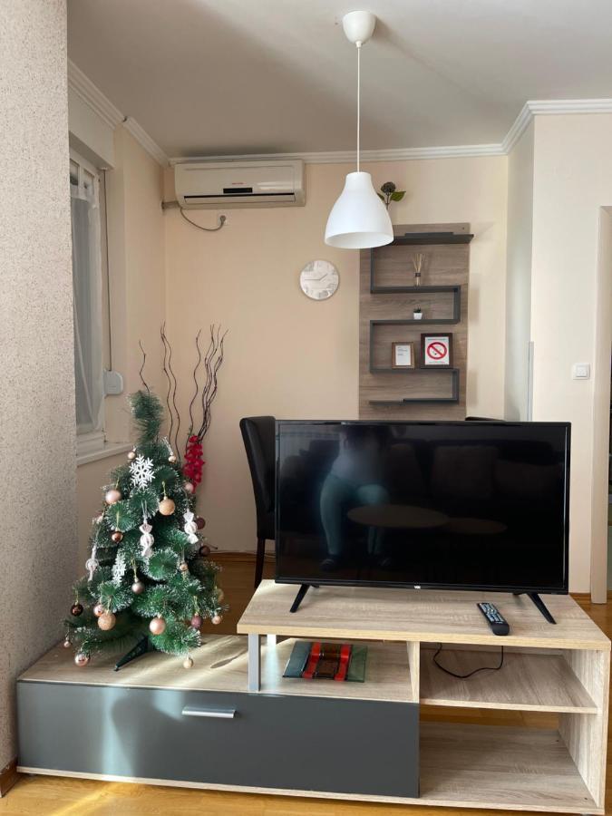 Apartment Orchid 021 Нови Сад Екстериор снимка